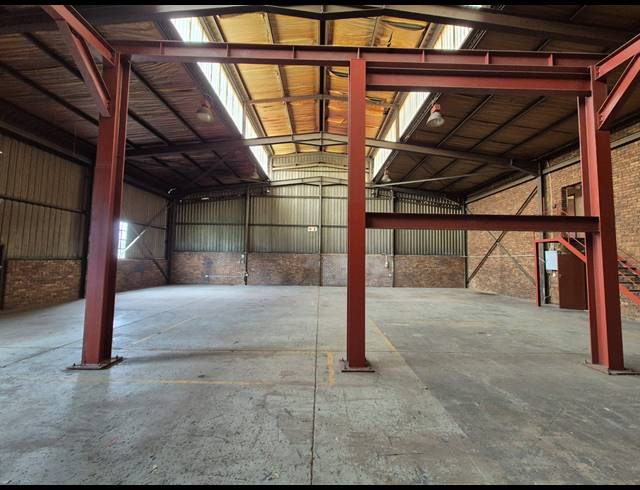 510M² WAREHOUSE TO LET IN WADEVILLE
